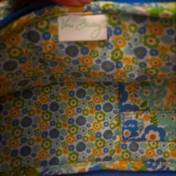 Vera Bradley large computer case - Picture 3 of 5
